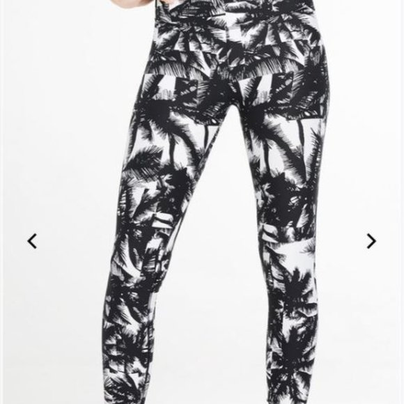 FABLETICS full length wide waistband black & white palm tree leggings size L - Picture 1 of 5